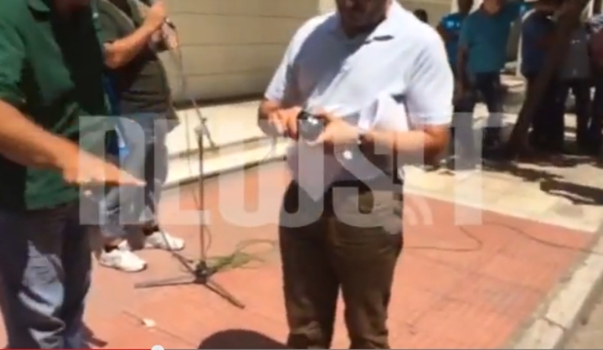 Καίνε φύλλα αξιολόγησης