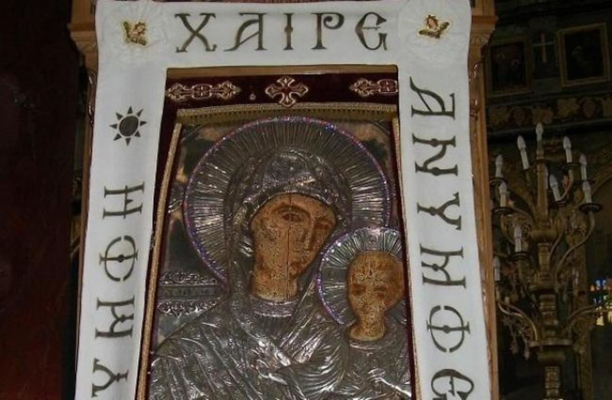 Η Ιστορία και οι θρύλοι πίσω από τον Ακάθιστο Ύμνο