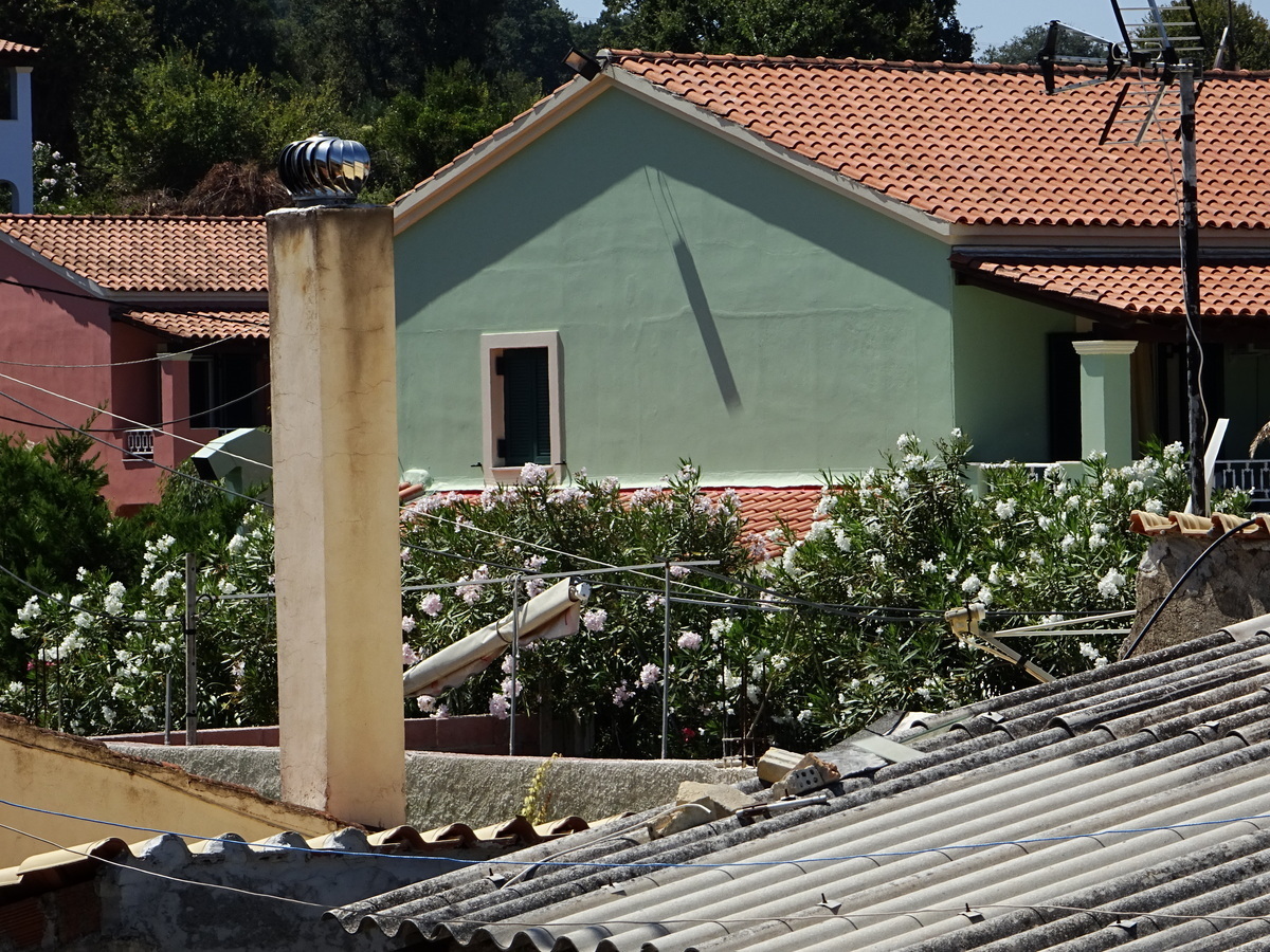 ΕΝΦΙΑ: Πόσοι πληρώνουν περισσότερο και πόσοι λιγότερο φόρο – Αναλυτικά στοιχεία [Πίνακες]