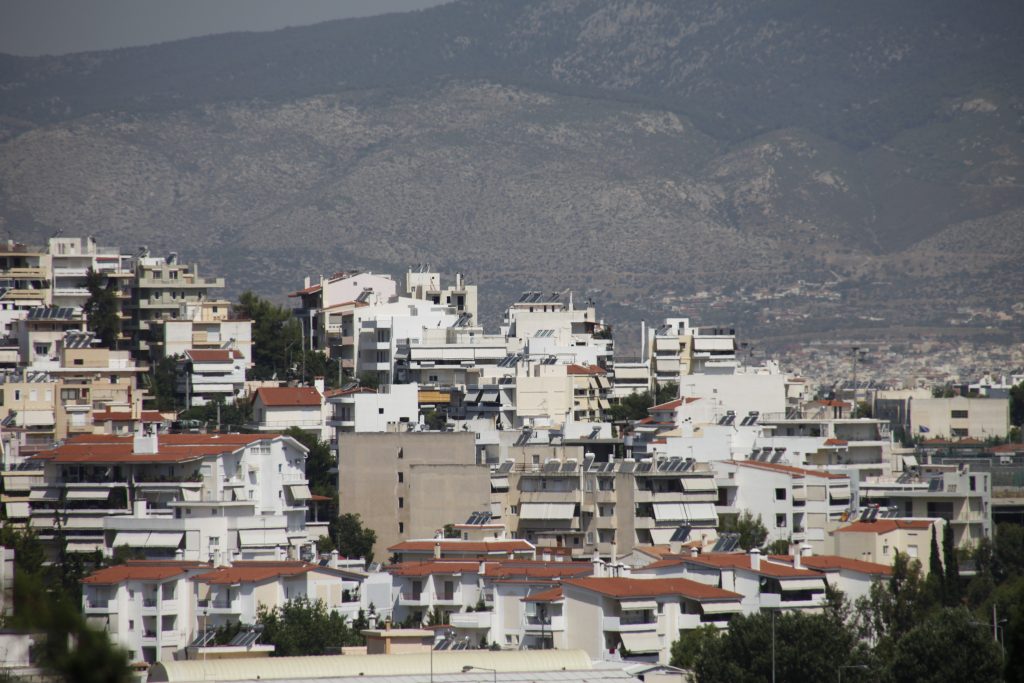 Κάτω από 4 δισ. τα έσοδα από τον ειναίο φόρο ακινήτων
