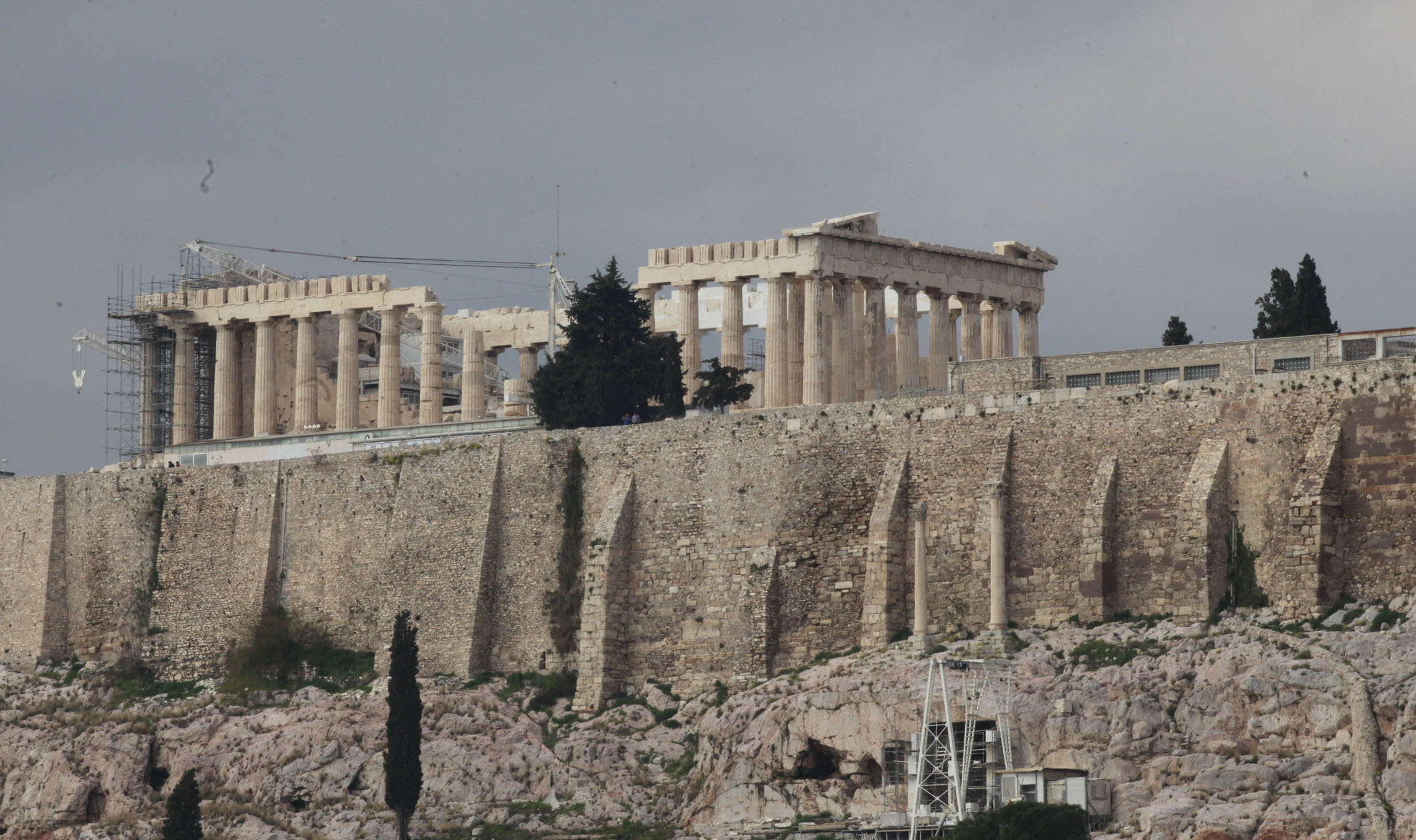 Τι κι αν μπήκε η Άνοιξη! Χειμερινό ωράριο ως τον Ιούνιο σε μουσεία και αρχαιολογικούς χώρους