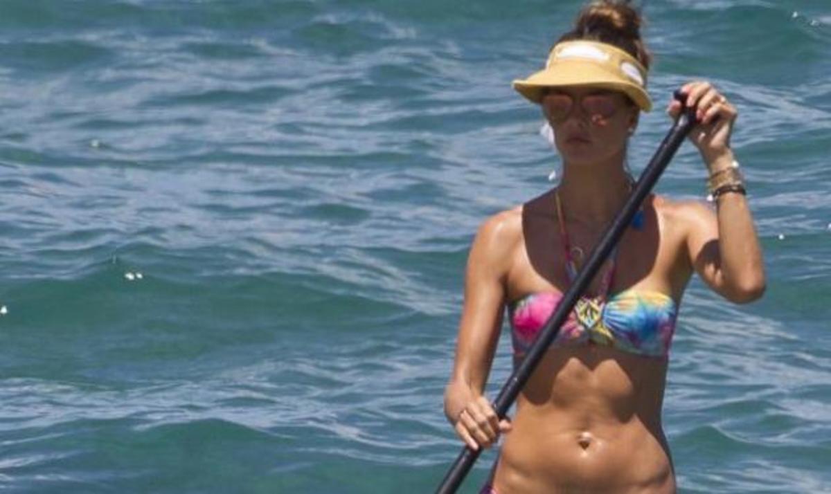 Alessandra Ambrosio: Γίνεται να μην θαυμάζεις αυτο το θεϊκό κορμί;