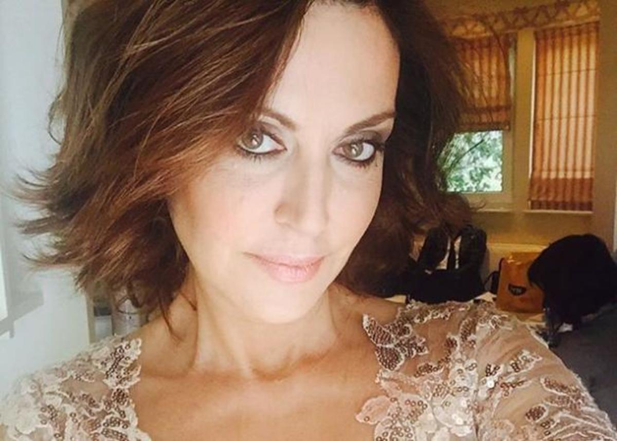 Η Αλεξάνδρα Παλαιολόγου ποζάρει με μπικίνι στα 47 και κολάζει! Φωτό