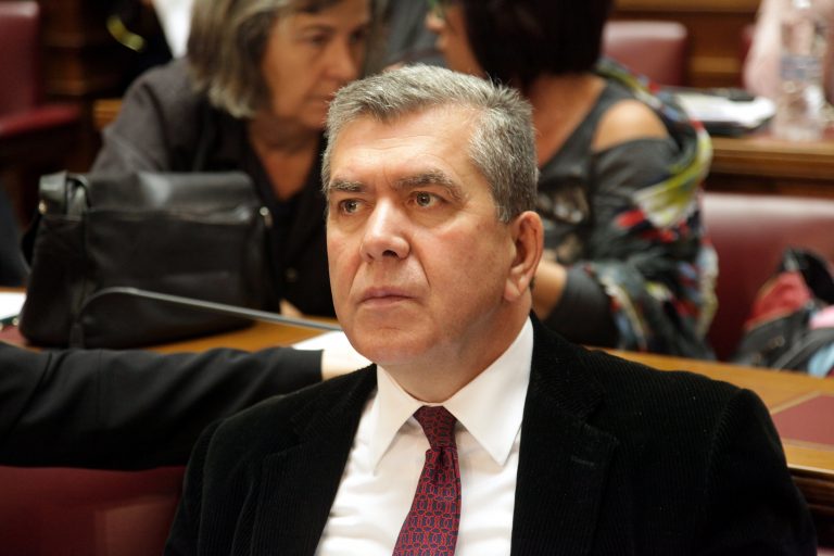 Επιμένει ο Μητρόπουλος για τα αναδρομικά των βουλευτών - "Ο νόμος που επικαλέστηκε ο κ. Βούτσης έχει κριθεί αντισυνταγματικός"