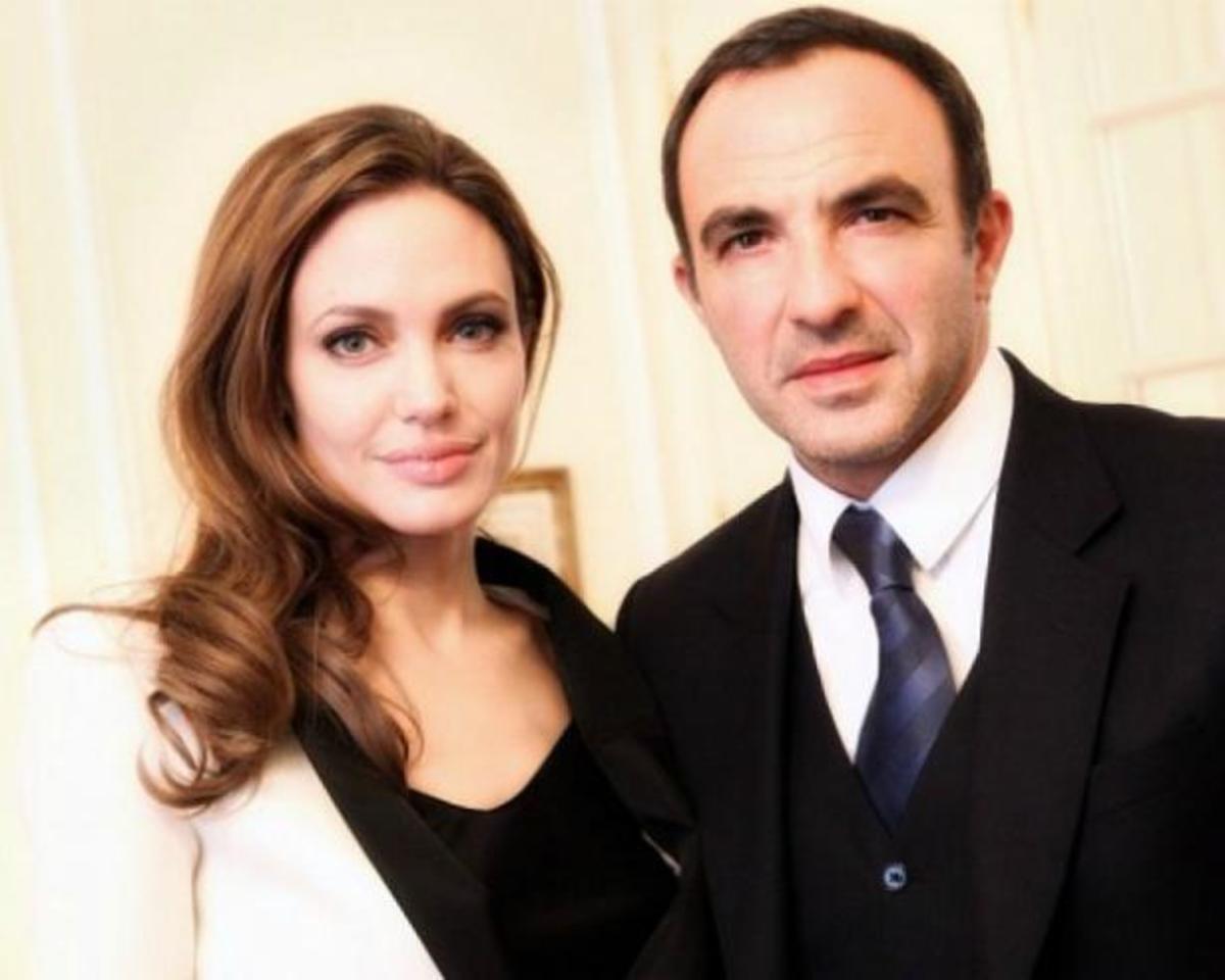 Ο Νίκος Αλιάγας φιλοξενεί την Αντζελίνα Τζολί και η…θολή φωτογραφία!