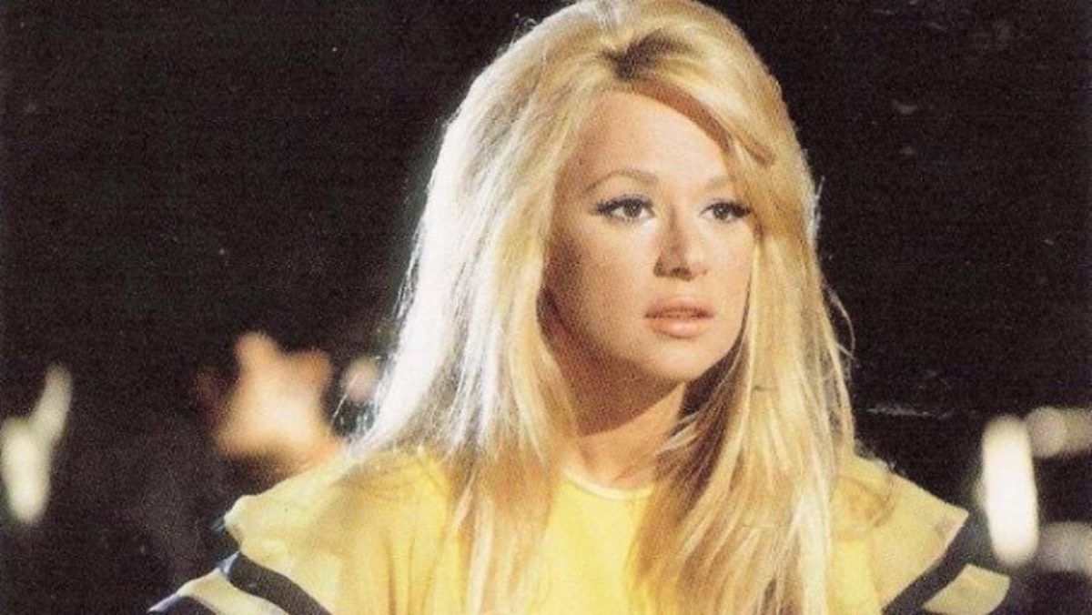 Ελληνίδα ηθοποιός: «Έλεγα στη μαμά μου ότι αγαπώ πιο πολύ τη Βουγιουκλάκη παρά εκείνη»