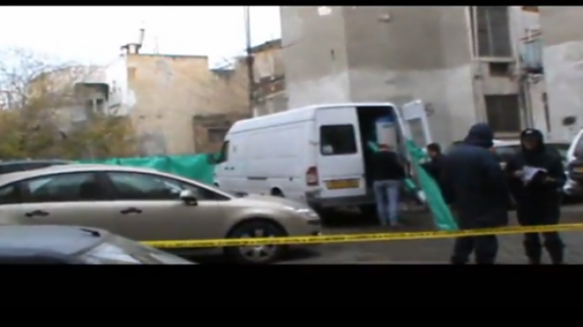 Τον έσφαξε ο συγκάτοικος του για ασήμαντη αφορμή (Video)