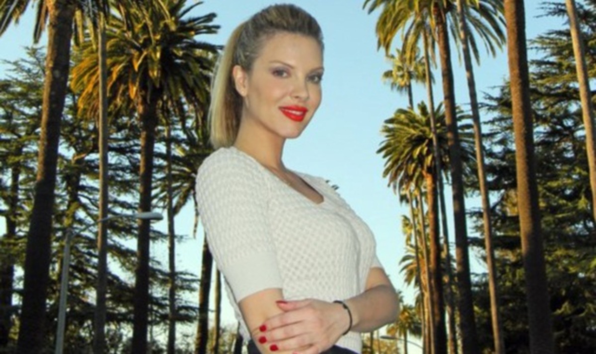 Χ. Αλούπη στο TLIFE: Πώς μια Ελληνίδα κάνει καριέρα στο Los Angeles!
