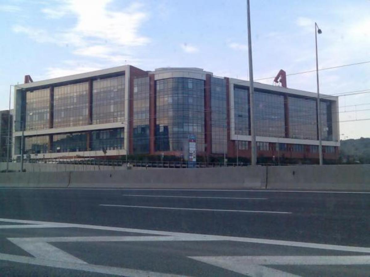 Αναστέλλεται η απεργία στον ALPHA- Άκυρες οι μειώσεις μισθών ;