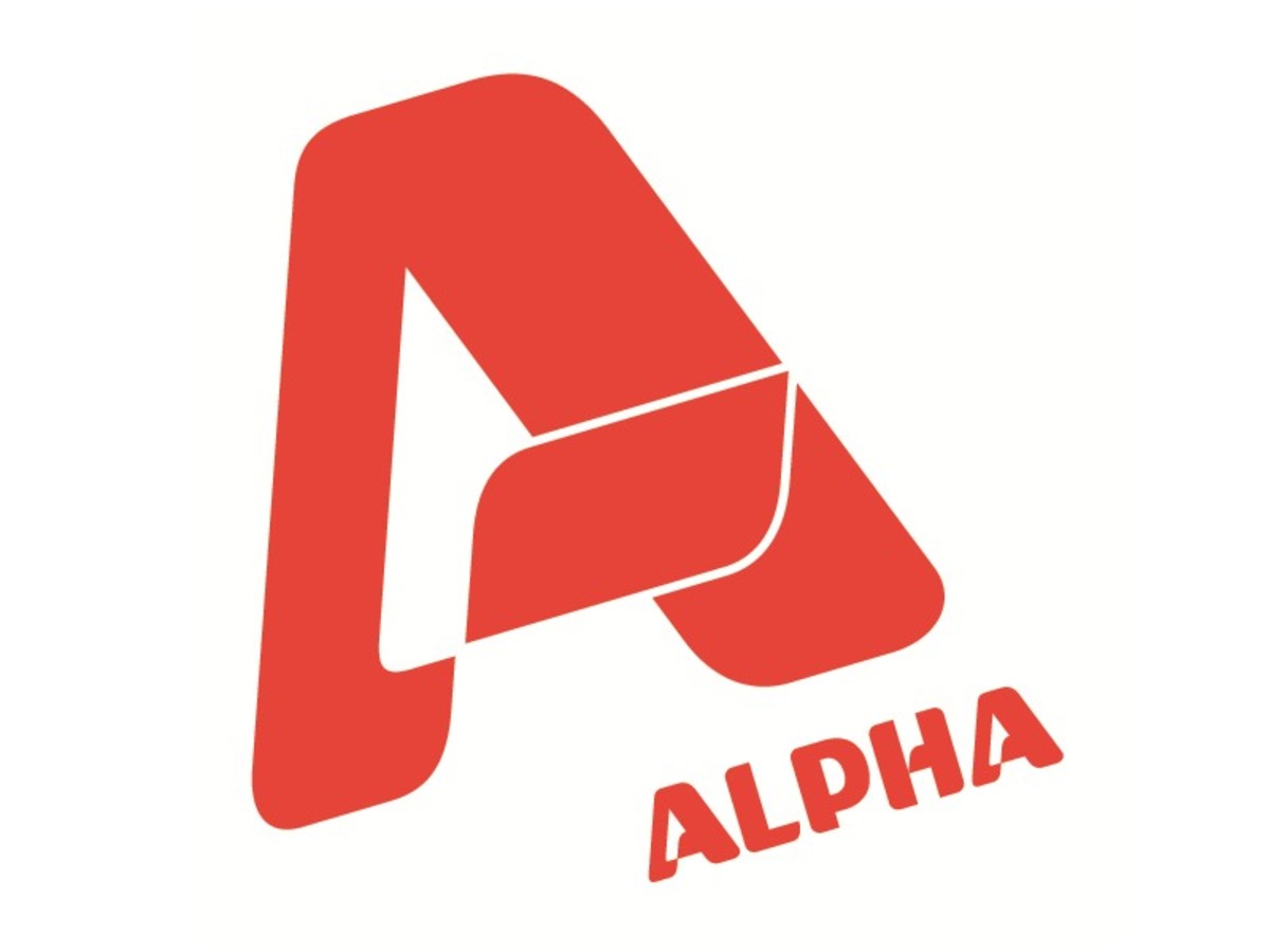 Ποιοι παρουσιαστές ανανέωσαν το συμβόλαιό τους με τον Alpha;