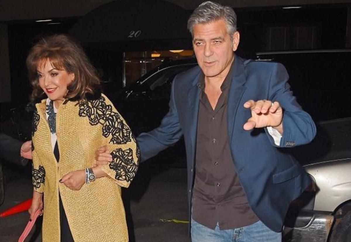 George Clooney: Αγκαζέ με την πεθερά του στην Νέα Υόρκη!