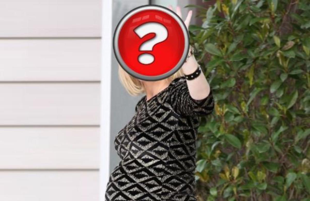 Γνωστή παρουσιάστρια παραλίγο να χάσει τη ζωή της πάνω στη γέννα!