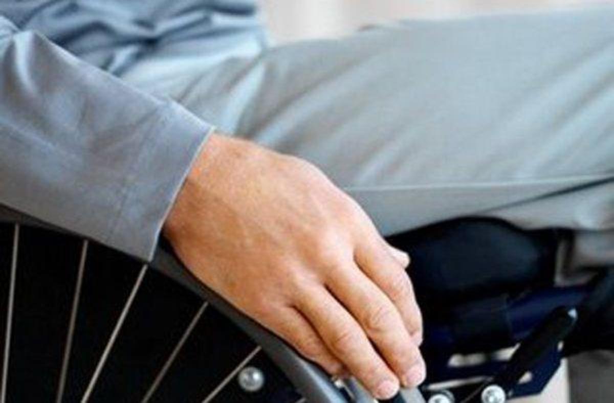 Πάτρα: Ανάπηρος -μαϊμού “ξάφρισε” πιστούς