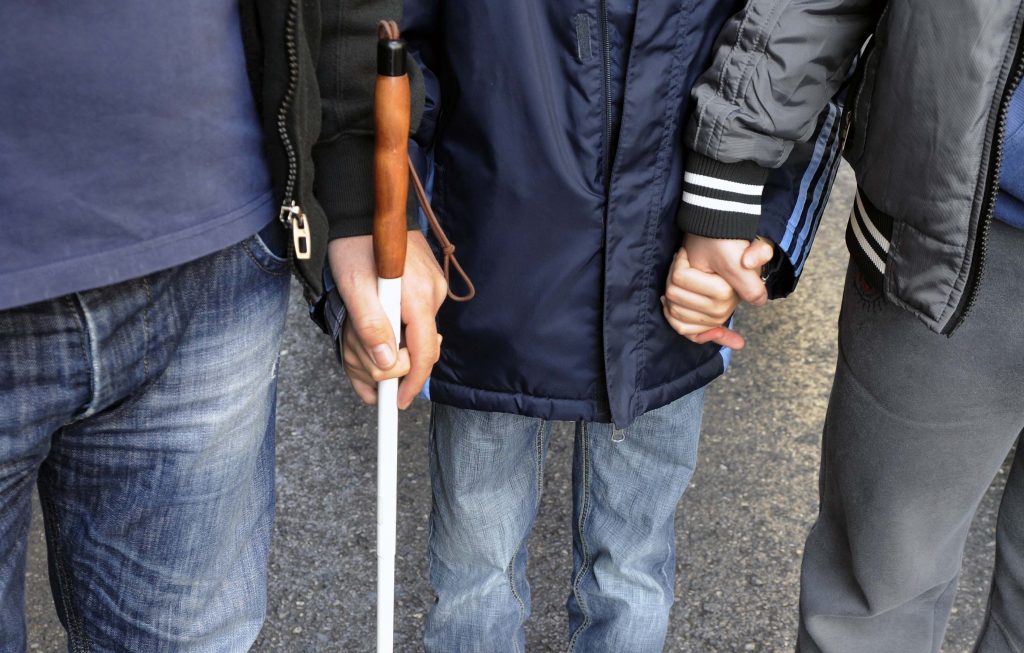 Πάτρα: Κατέβασε ανάπηρο από το λεωφορείο γιατί είχε λήξει η κάρτα του!