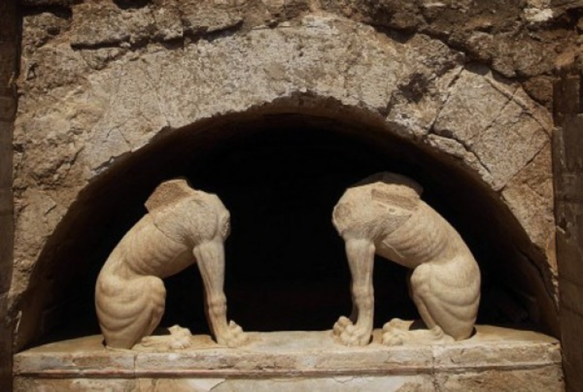 Επίκεινται σημαντικές αποκαλύψεις για την Αμφίπολη – Στο Μουσείο ο υπουργός Πολιτισμού