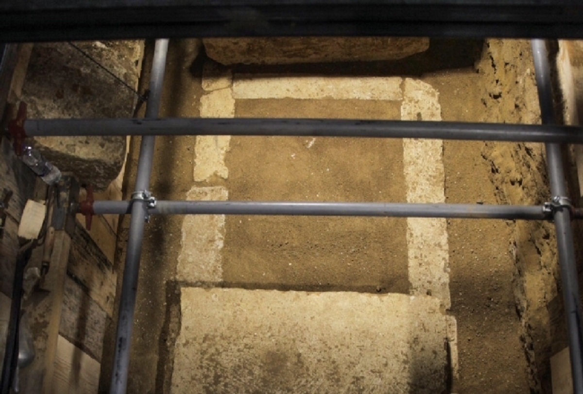 Αμφίπολη: Νέες φωτογραφίες και αγωνία για τα επόμενα ευρήματα