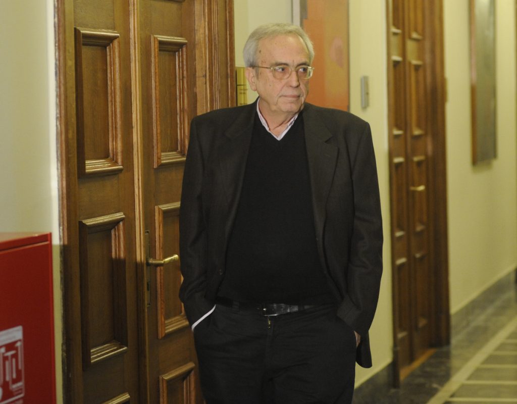 Φλαμπουράρης: Θα βρεθεί λύση στη μέση του δρόμου