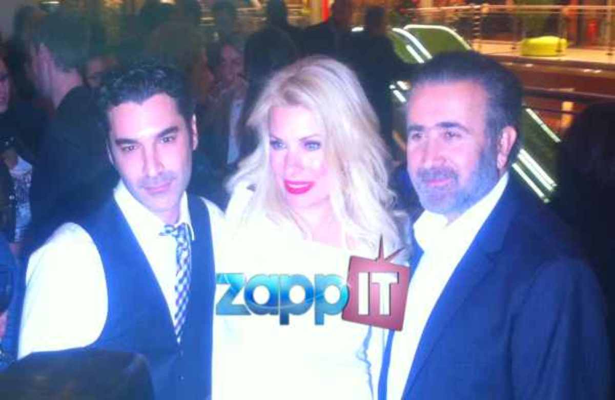 ΓΙΑ ΠΡΩΤΗ ΦΟΡΑ! ‘Ολα τα τηλεοπτικά αστέρια μαζί στην ίδια κινηματογραφική αίθουσα! ΒΙΝΤΕΟ