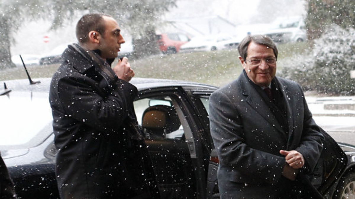 Κυπριακό: Η ημέρα του «μεγάλου παζαριού» με ανταλλαγή χαρτών