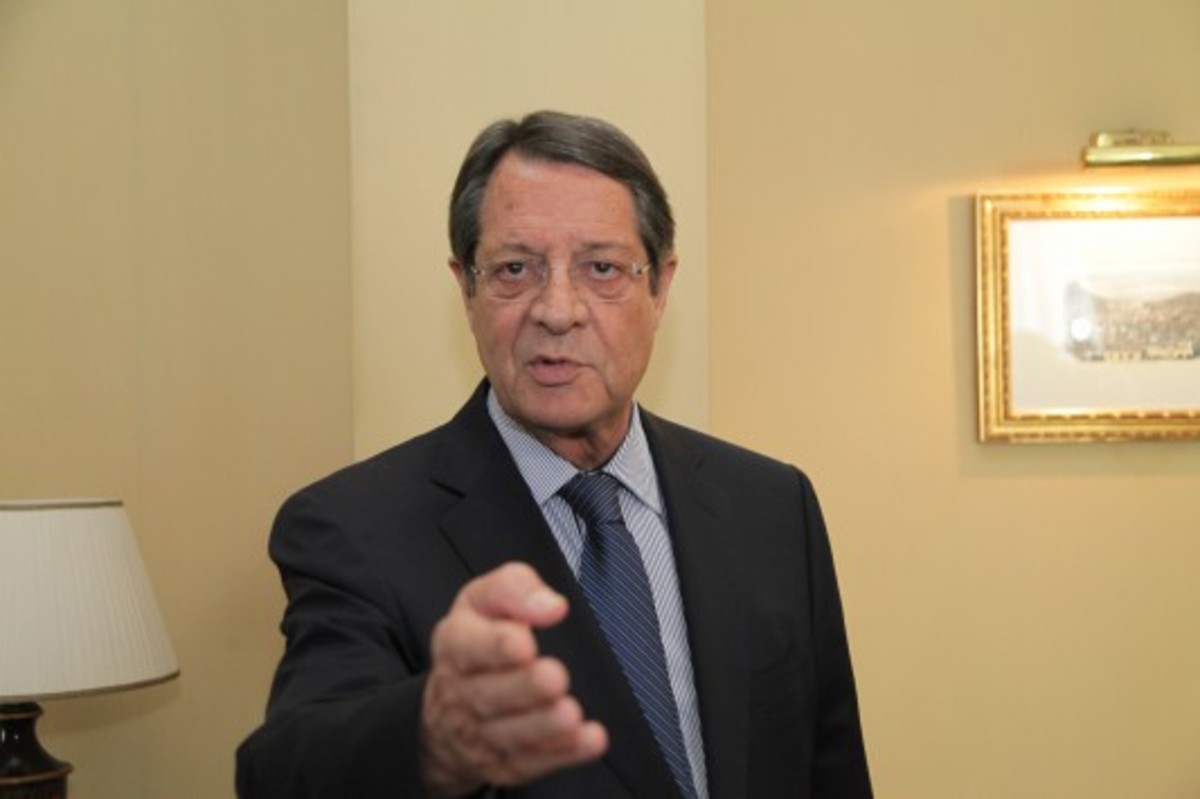 Αναστέλλονται οι διαπραγματεύσεις για το Κυπριακό με ομόφωνη απόφαση των κομμάτων