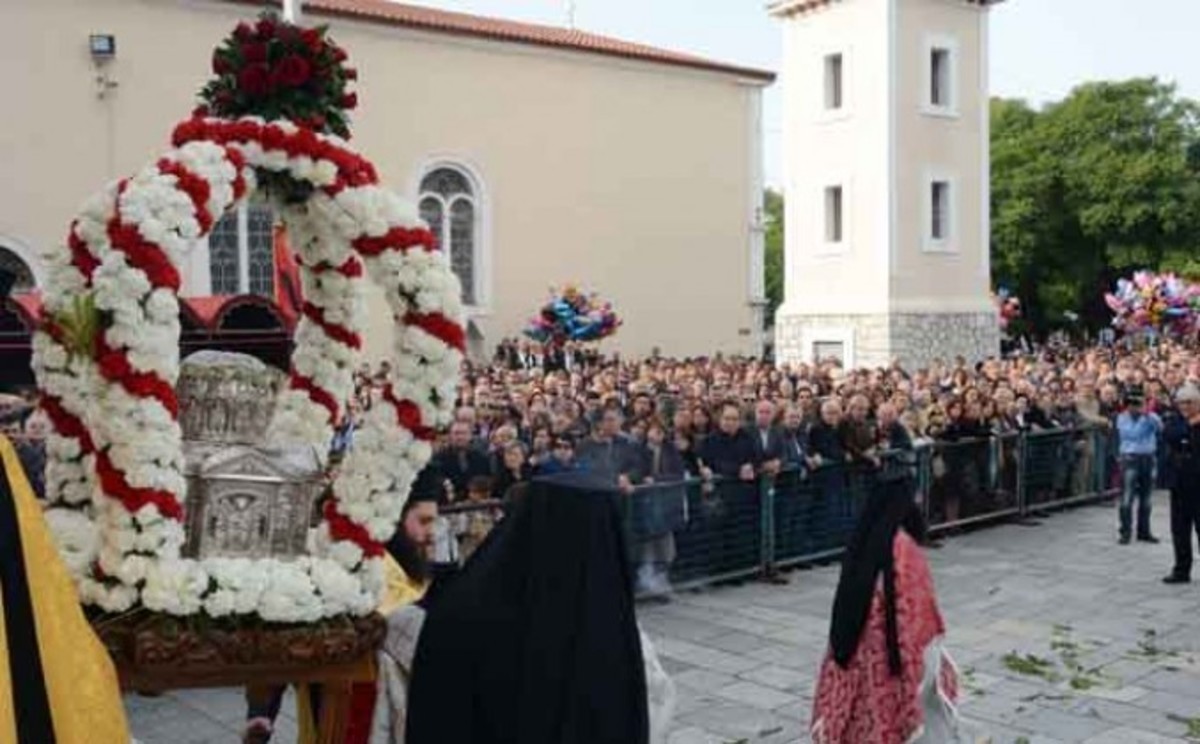 Χιλιάδες πιστοί στην Πάτρα για την εορτή του Αγίου Ανδρέα