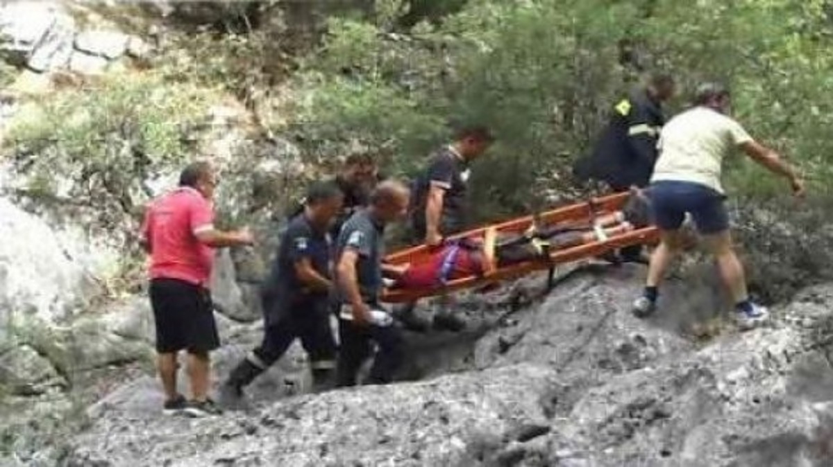 Θρήνος για τον αδικοχαμένο Κύπριο πυροσβέστη – “Ήταν στους 28 εθελοντές που πήγαν Ελλάδα το 2007”