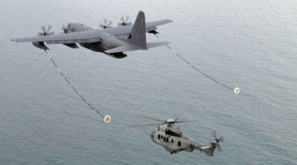 Γαλλία: νυχτερινός εναέριος ανεφοδιασμός σε ελικόπτερο – ΒΙΝΤΕΟ