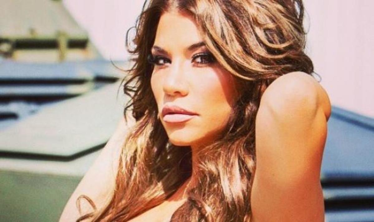 Τραγουδίστρια καταγγέλλει στην Τατιάνα ότι έπεσε θύμα άγριου ξυλοδαρμού από τον σύντροφό της!