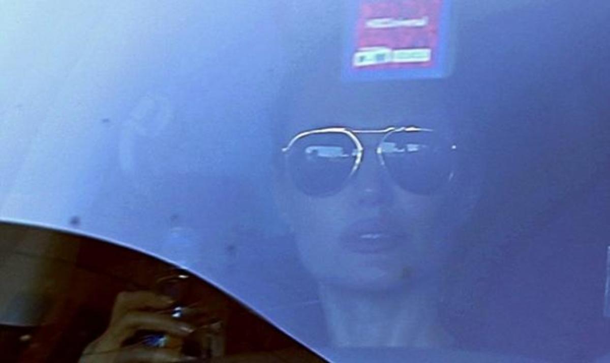 Η πρώτη εμφάνιση της Angelina Jolie, μετά την αφαίρεση των γεννητικών της οργάνων!