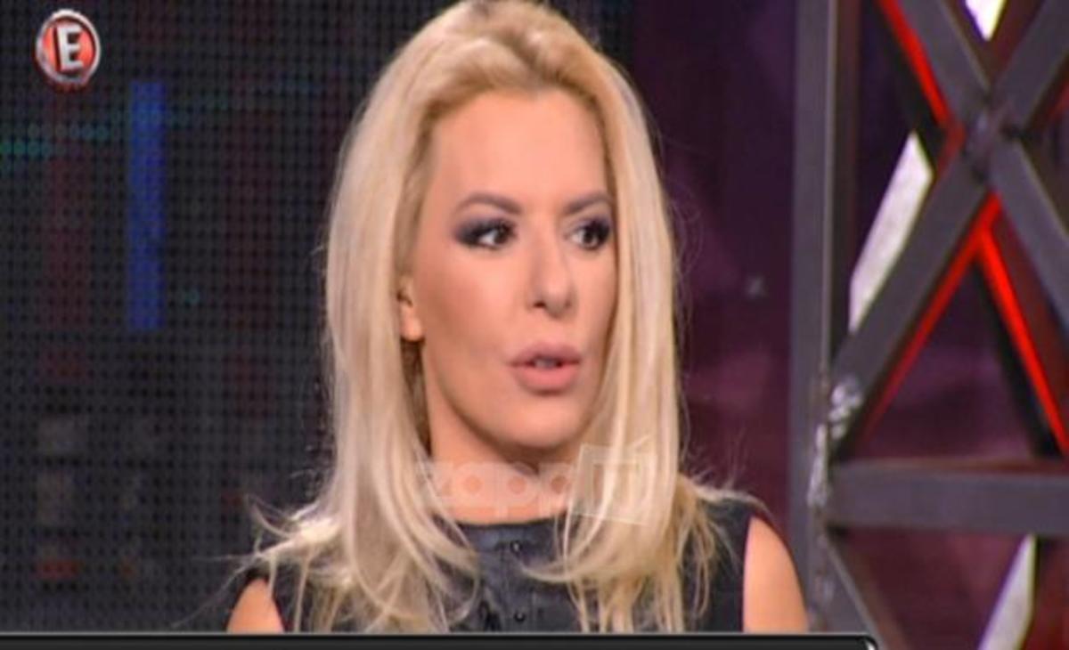 Γέμισε μύγες το πλατό του Parole! «Σε ζωολογικό κήπο είμαστε;», αναρωτήθηκε η Αννίτα Πάνια!