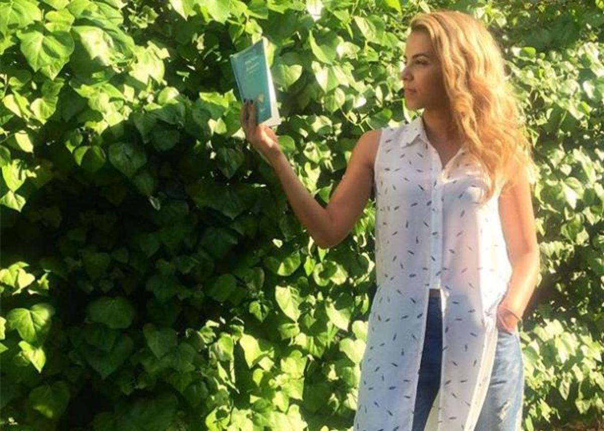 Είναι η πρώτη μέρα της άνοιξης και γέμισε το tlimeline μας λουλούδια!