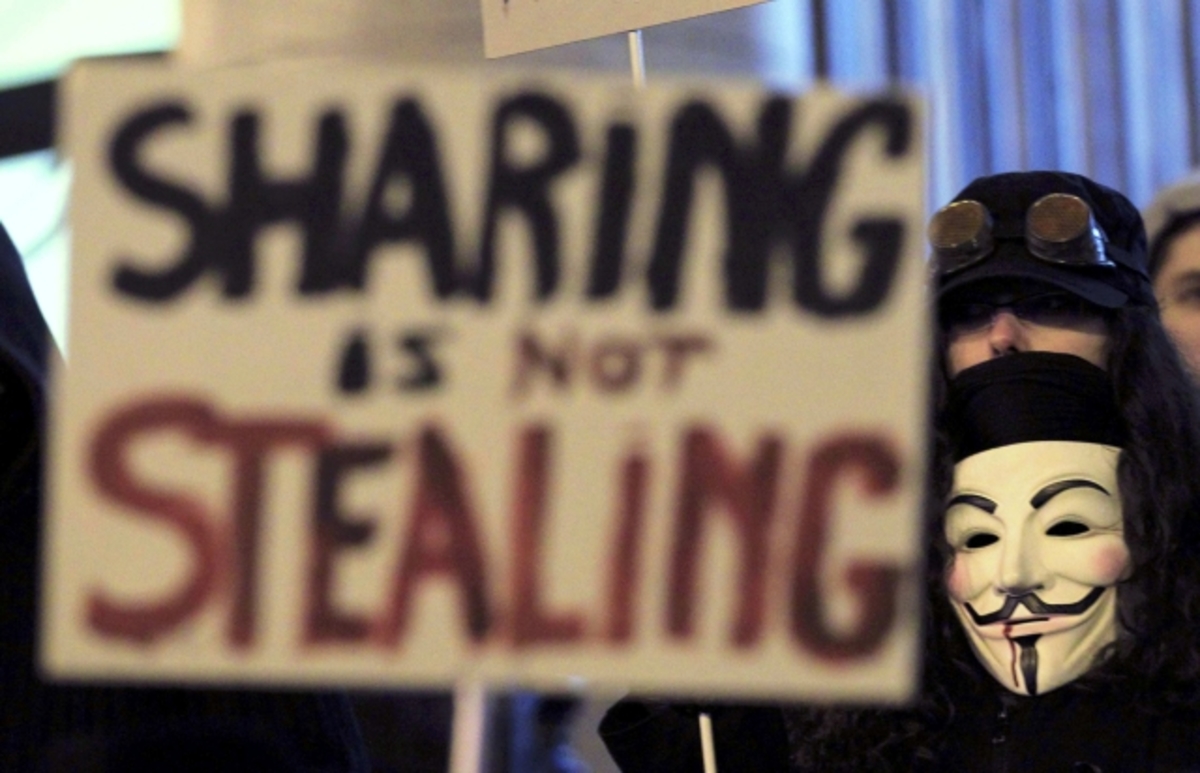 FBI: Οι εταιρείες δεν λαμβάνουν σοβαρά υπόψη τους Anonymous