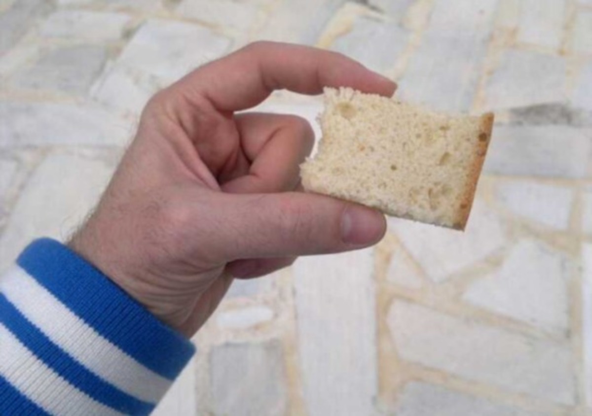 Ποιος παρουσιαστής πήγε νωρίς το πρωί στην εκκλησία;