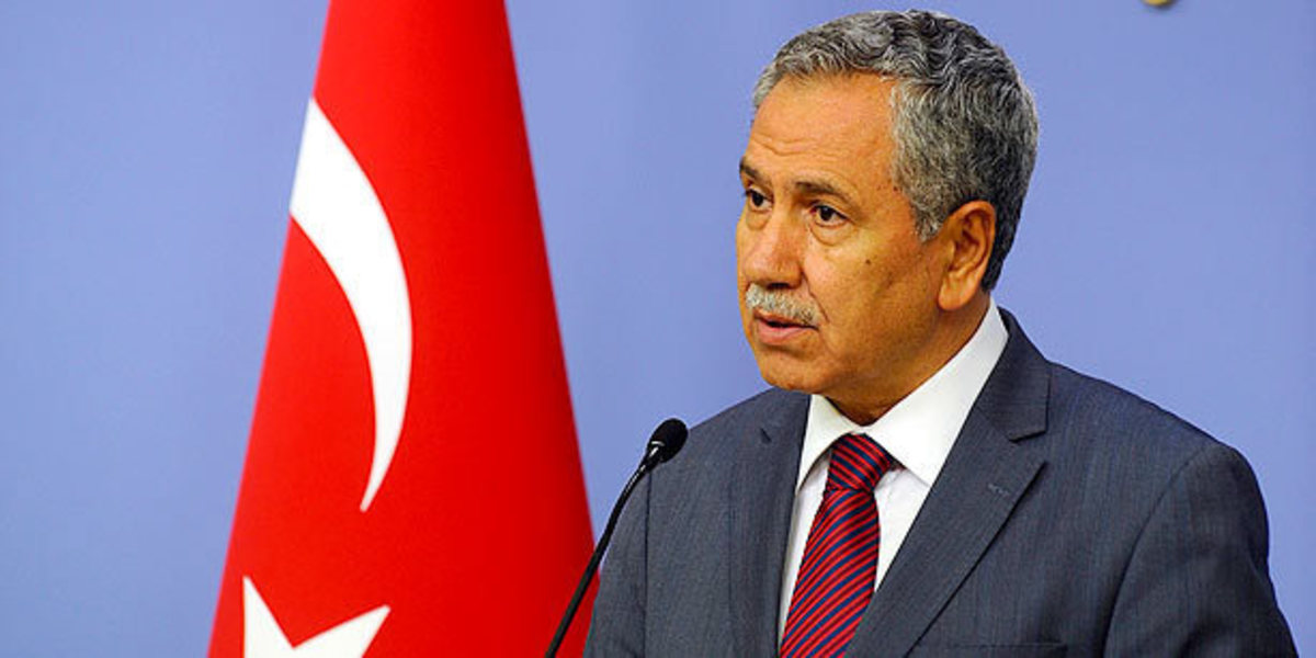 Σάλος από τον αντιπρόεδρο της τουρκικής κυβέρνησης: “Ως γυναίκα να σιωπήσει”