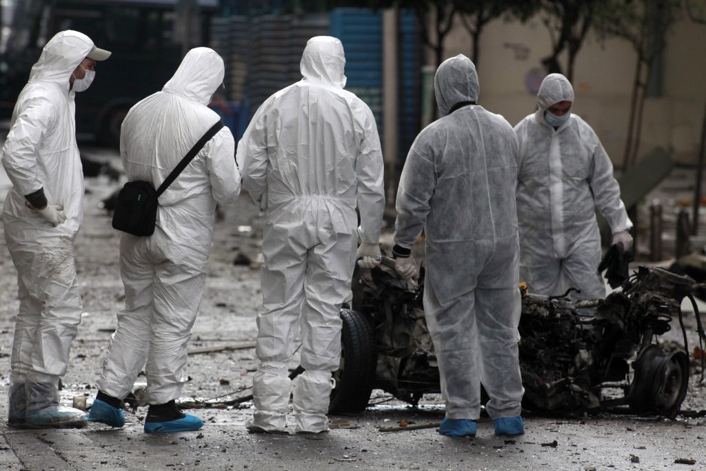 Προκήρυξη για το δέμα βόμβα με τα καρφιά στο Α.Τ. Ιτέας – Απειλούν πλέον να χύσουν αίμα – Δέχονται τη συνεργασία με τον Χριστόδουλο Ξηρό