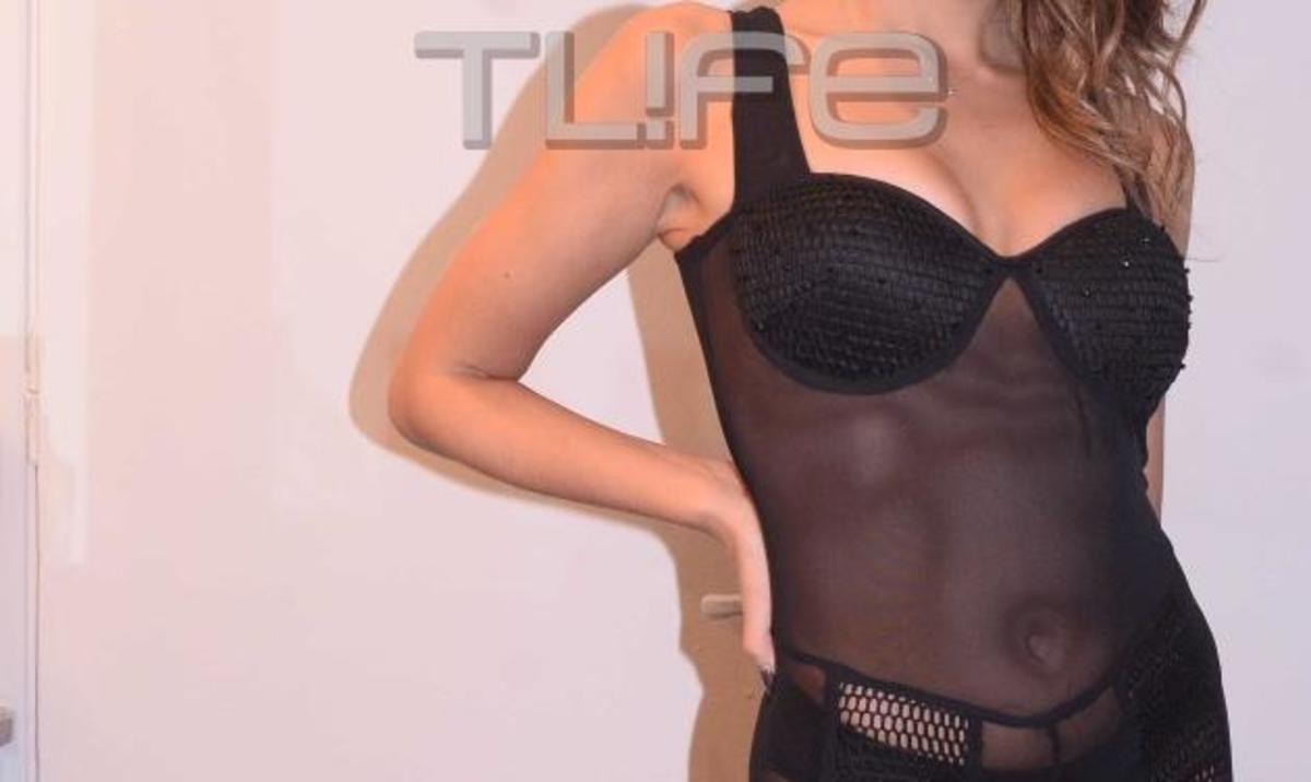 Ποια Ελληνίδα τραγουδίστρια εμφανίστηκε στην πίστα μ΄αυτή τη διάφανη φόρμα και τρέλανε τους πάντες;