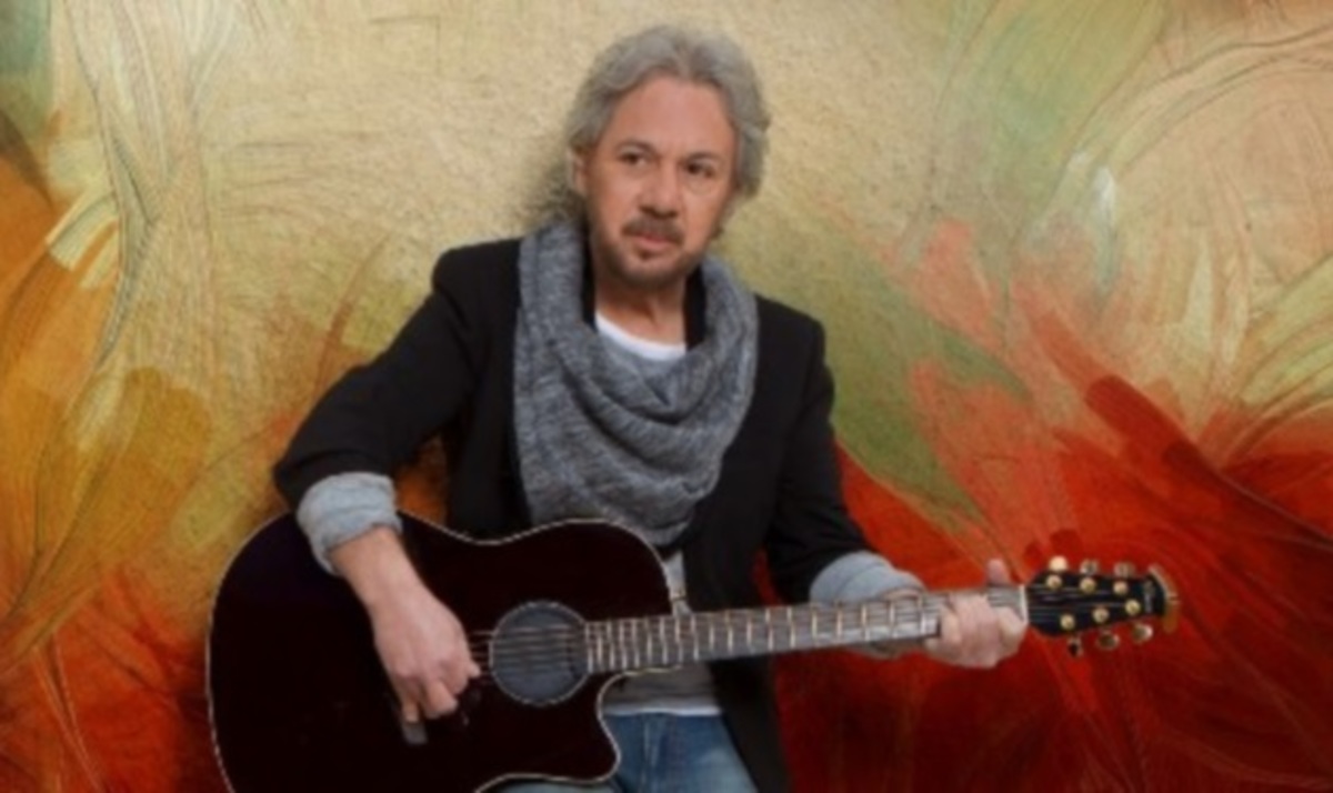 Το τατουάζ της “άγνωστης” κόρης του Αντώνη Βαρδή