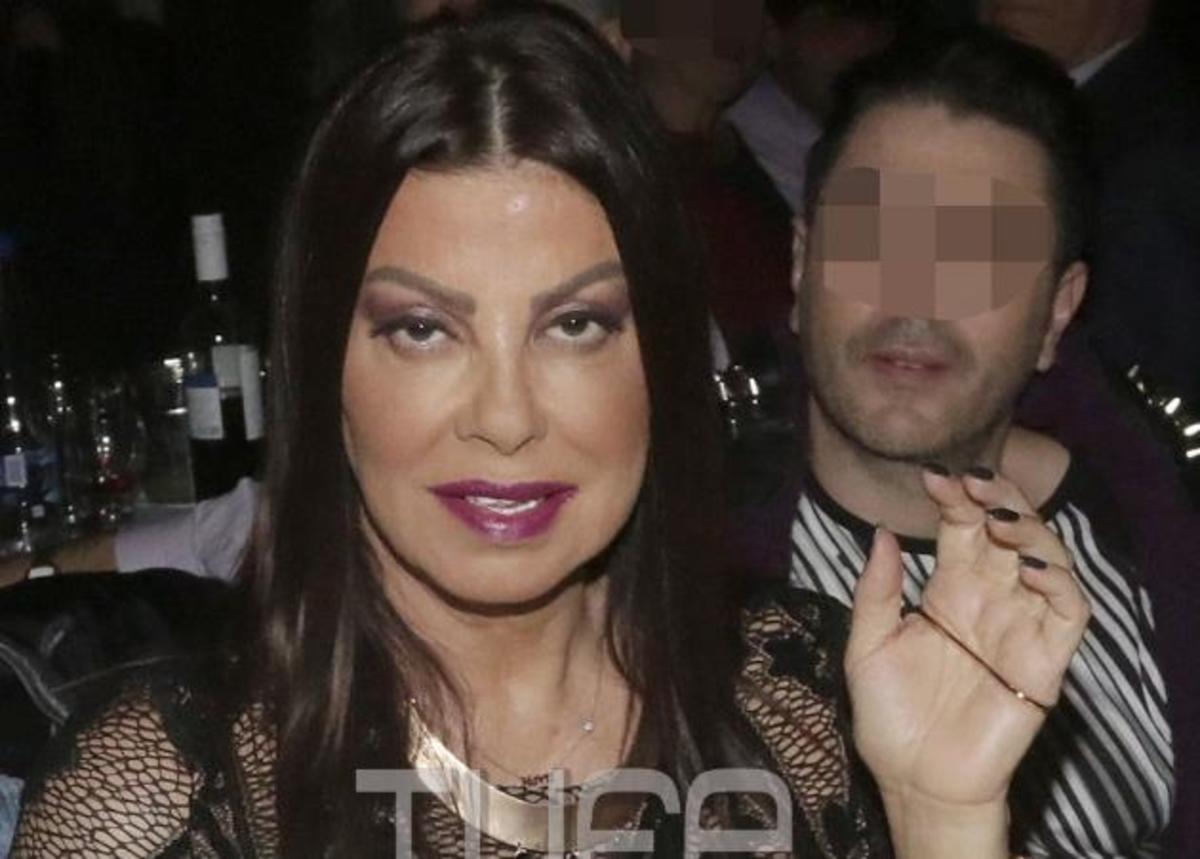 Άντζελα Δημητρίου: Σέξι και ανανεωμένη όσο ποτέ, στα μπουζούκια! [pics]