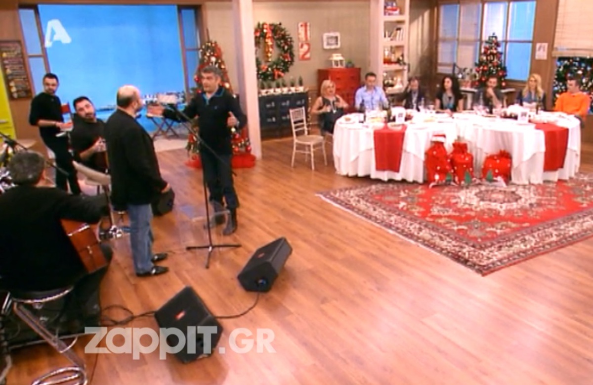 Ο Κώστας Αποστολάκης δεν ήξερε ότι είναι στον αέρα και…