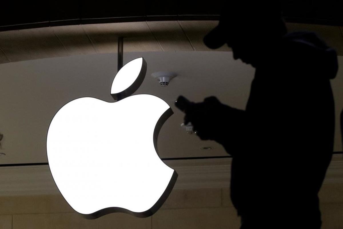 Η Apple έγινε η πρώτη εταιρία που έχει αξία 800 δισεκατομμύρια δολάρια!