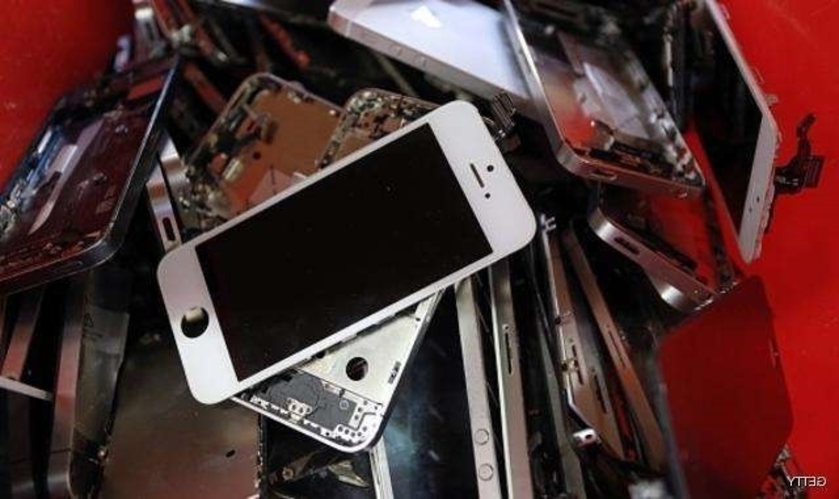 Πως η Apple έβγαλε 40 εκατομμύρια δολάρια από τα παλιά iPhone;