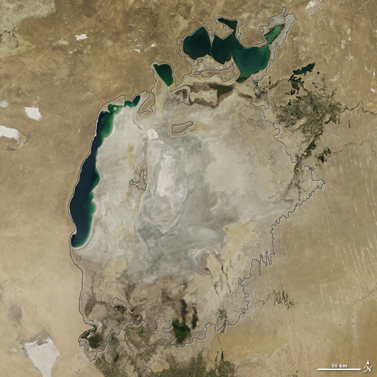 Η λίμνη Αράλη στέρεψε – Απίστευτες φωτογραφίες από το διάστημα