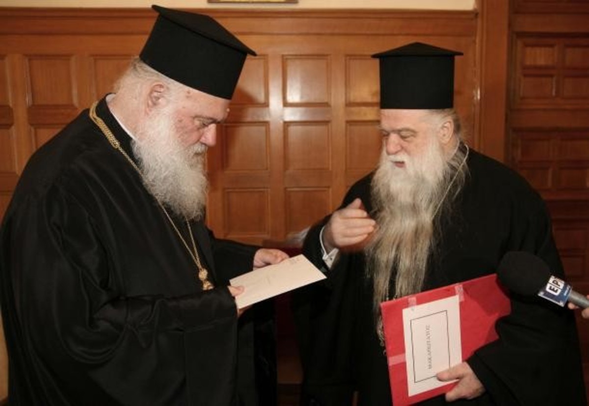 Η πιο σκληρή κριτική στον Αρχιεπίσκοπο από την ημέρα της εκλογής του