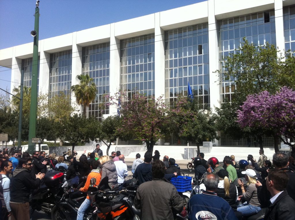 Κυβερνητική δυσφορία για τον πρόεδρο του Αρείου Πάγου