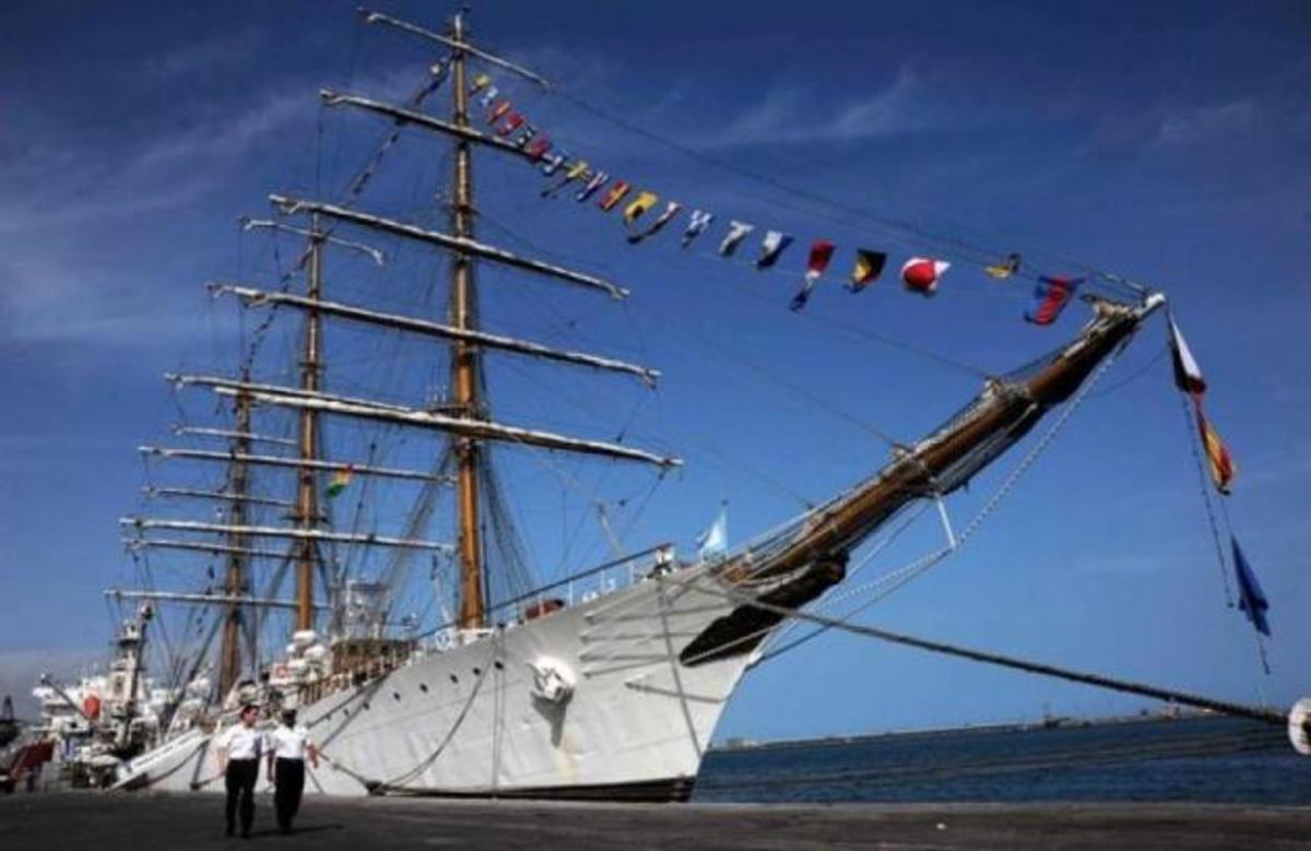 Κατασχέθηκε το εκπαιδευτικό πλοίο του ΠΝ της Αργεντινής, λόγω χρέους από τη πτώχευση
