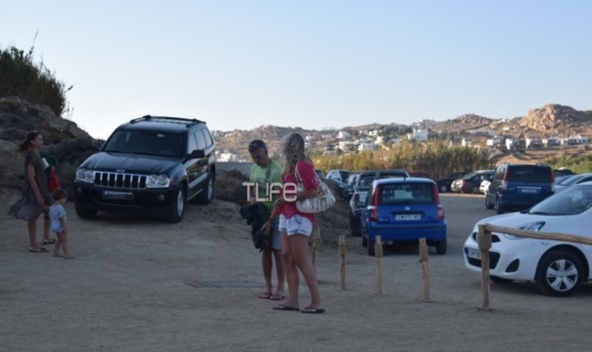 Ο Άρης Σπηλιωτόπουλος κάνει διακοπές στη Μύκονο! ΦΩΤΟ