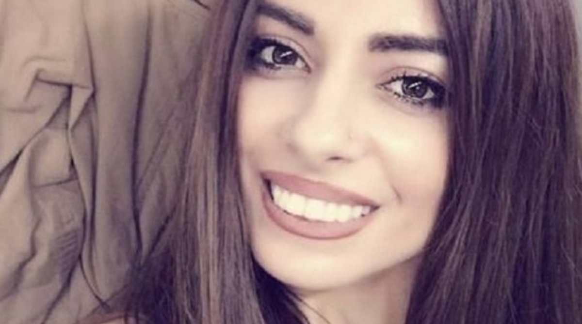 Η Μίνα Αρναούτη πόζαρει πιο sexy από ποτέ! Αναστάτωση στο διαδίκτυο…[pic]