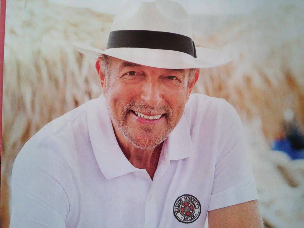 Θα πάθετε πλάκα με τους κούκλους γιους του Τάσου Αρνιακού!