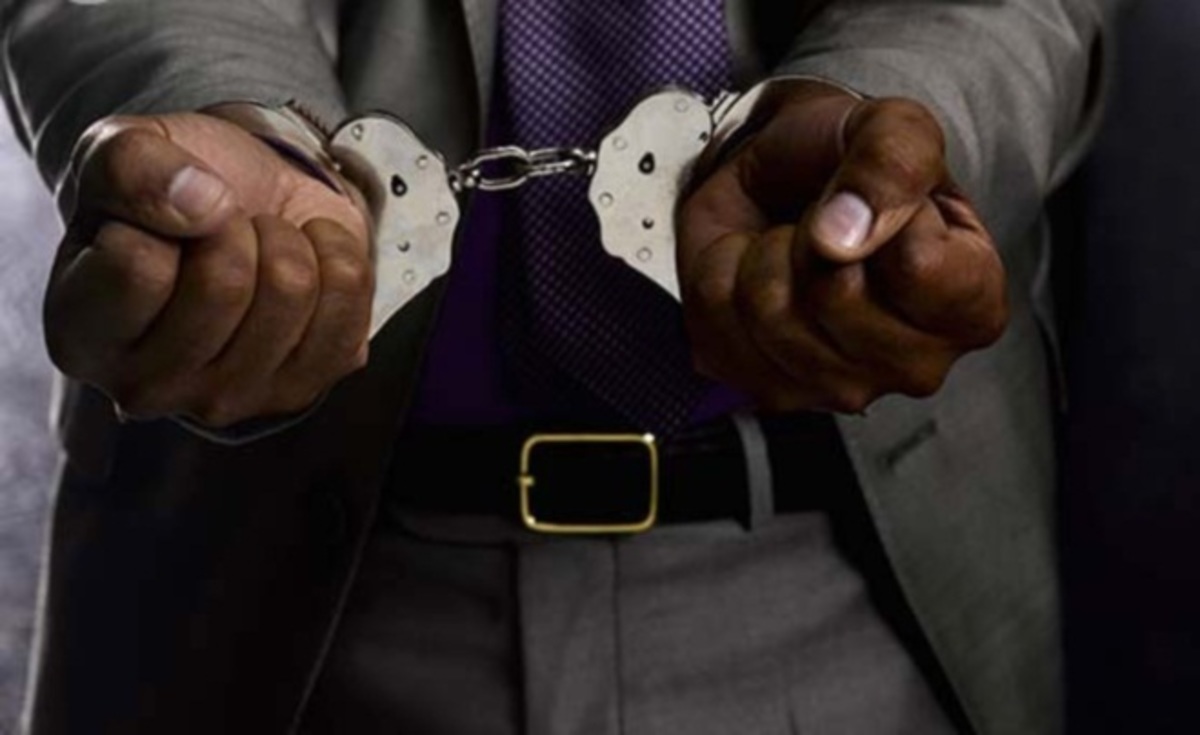 Συνελήφθη ο διευθύνων σύμβουλος γνωστής εταιρείας παπουτσιών