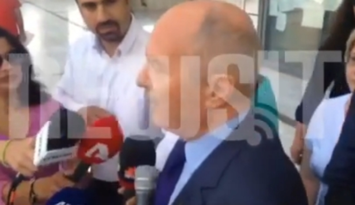 Δήλωση και αποθέωση Αρβανίτη